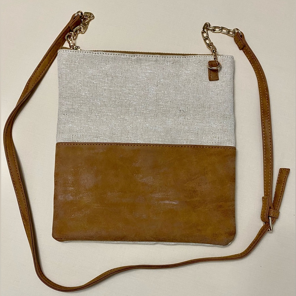 Gorgeous Deux Lux crossbody bag. EUC